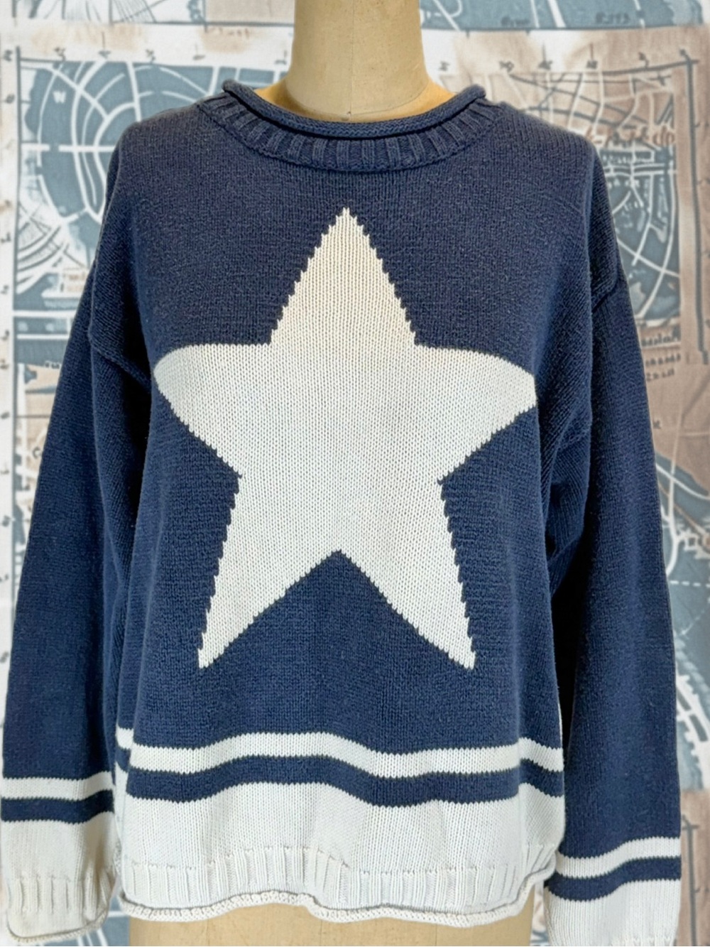 VINTAGE Liz Claiborne star knit sweater navy blue nautical coastal cotton 90s